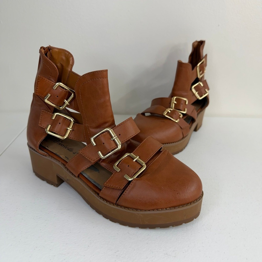 Breckelle's brown gold buckle strappy chunky heel zip ankle boots sandals 8